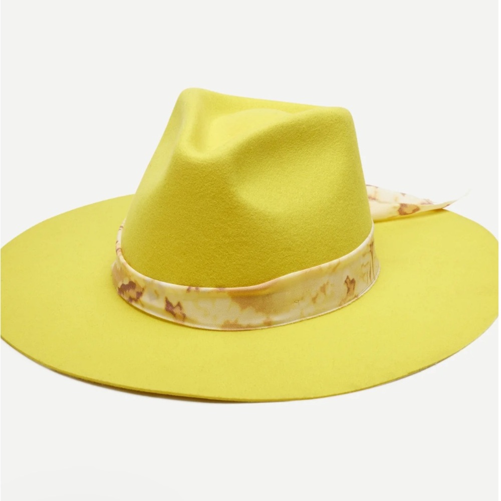 Wyeth Hats Piper in Bright Yellow NWT